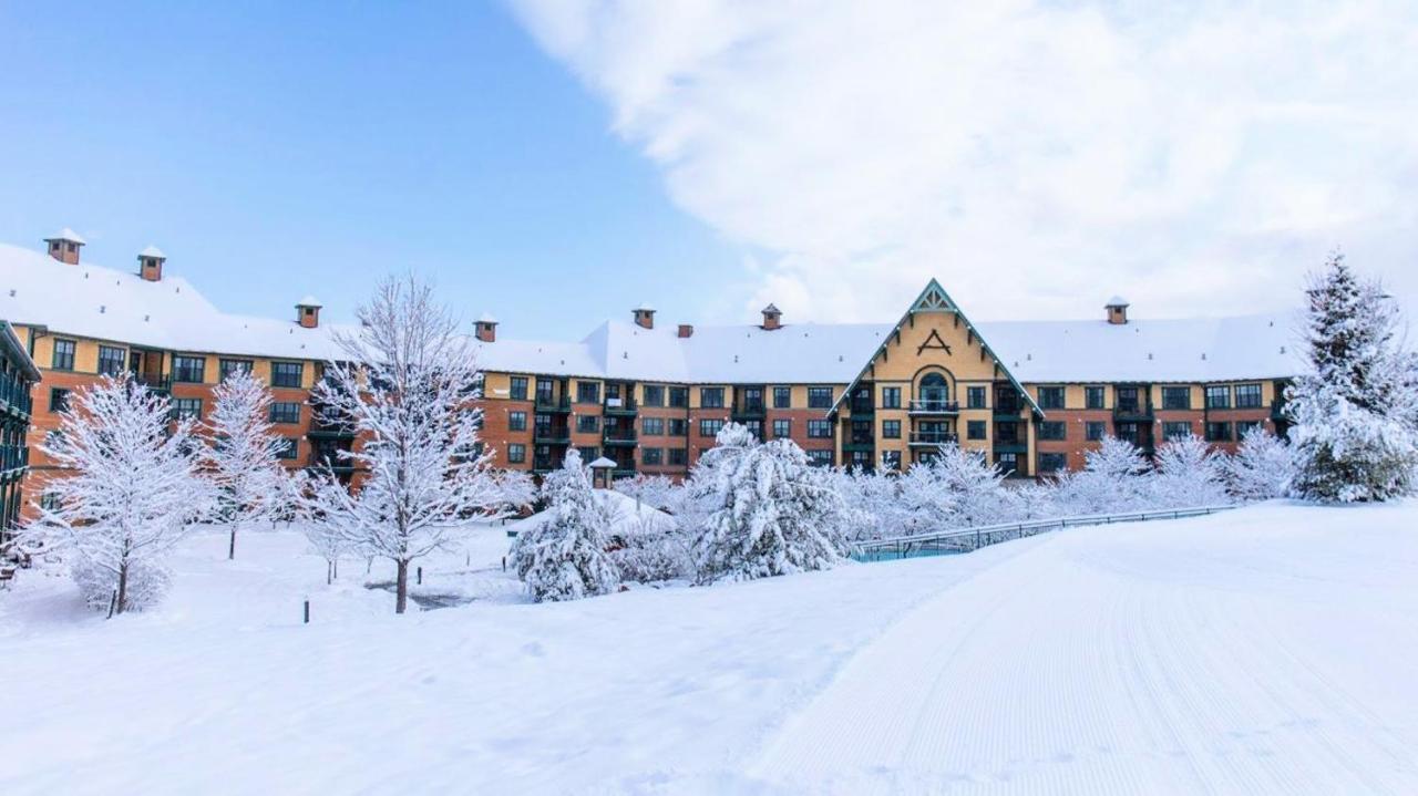 Mountain Creek Resort At Appalachian Hotel - Pool & Hot Tub Vernon Exterior photo